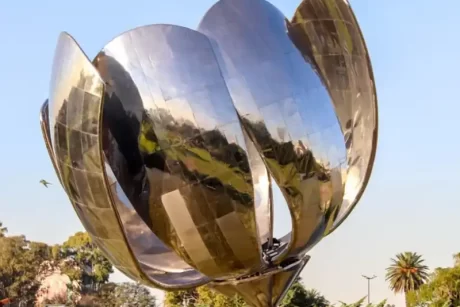Floralis Genérica de Recoleta, Buenos Aires – Tour privé en français au cœur de la ville